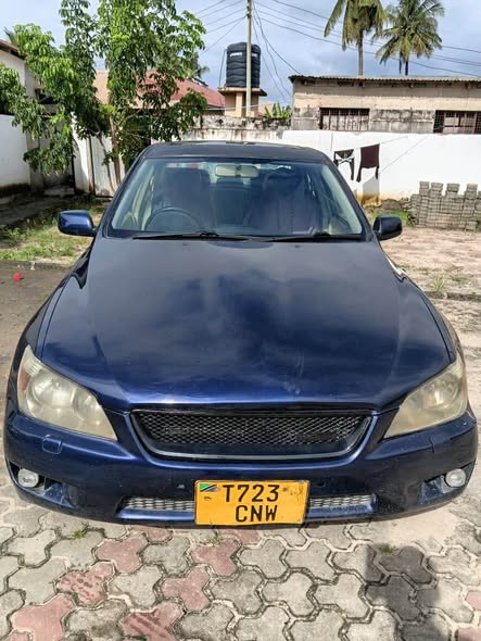 A picture of TOYOTA ALTEZZA LEXUS