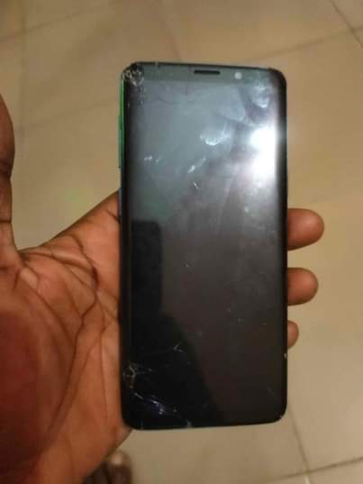 A picture of Samsung S9