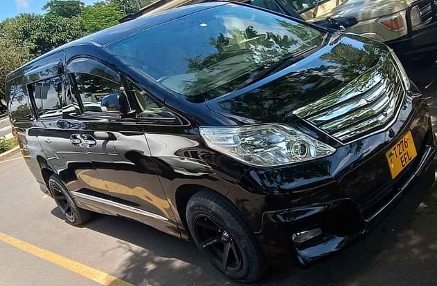 toyota alphard