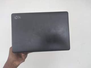 A picture of laptop midium nch 11 6 slim