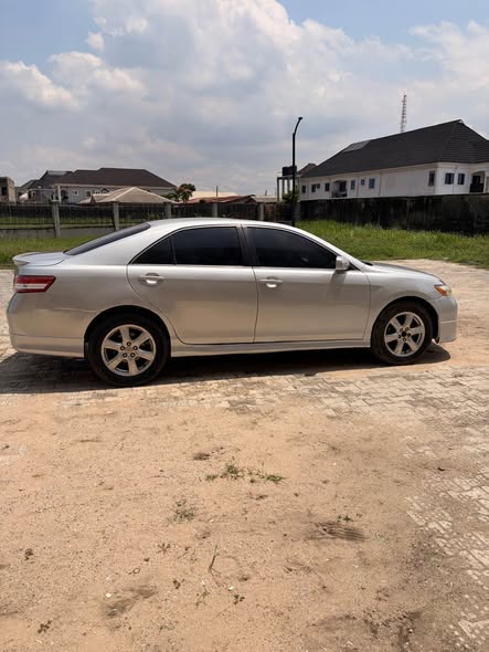 A picture of 2007 Toyota Camry sport