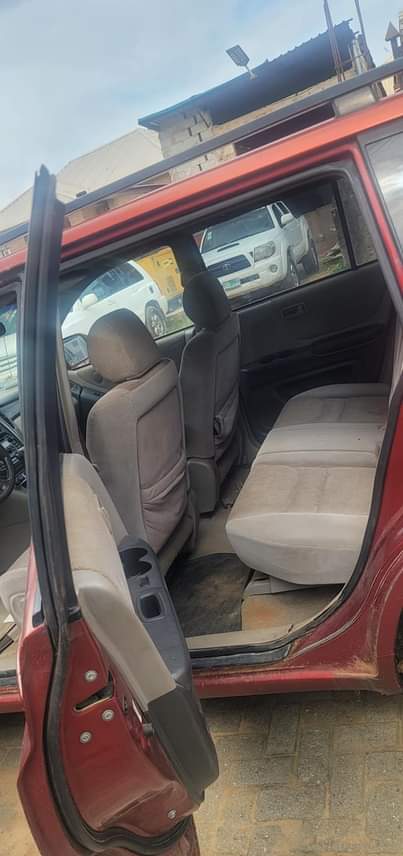 A picture of 2003 Toyota highlander