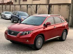 A picture of Lexus RX 350
