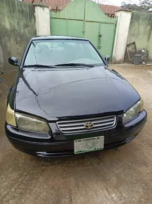 A picture of Toyota Camry drop light 2002