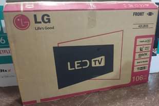 A picture of 0772048966 0705490801 Brand New LG 42 inches digital flat screen