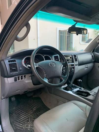 A picture of Toyota 4runner