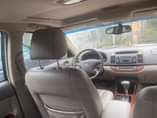 A picture of TOYOTA CAMRY 2004 XLE TOKS