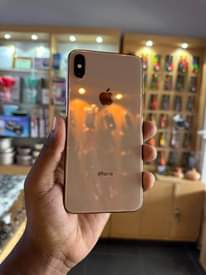 A picture of iPhone xs