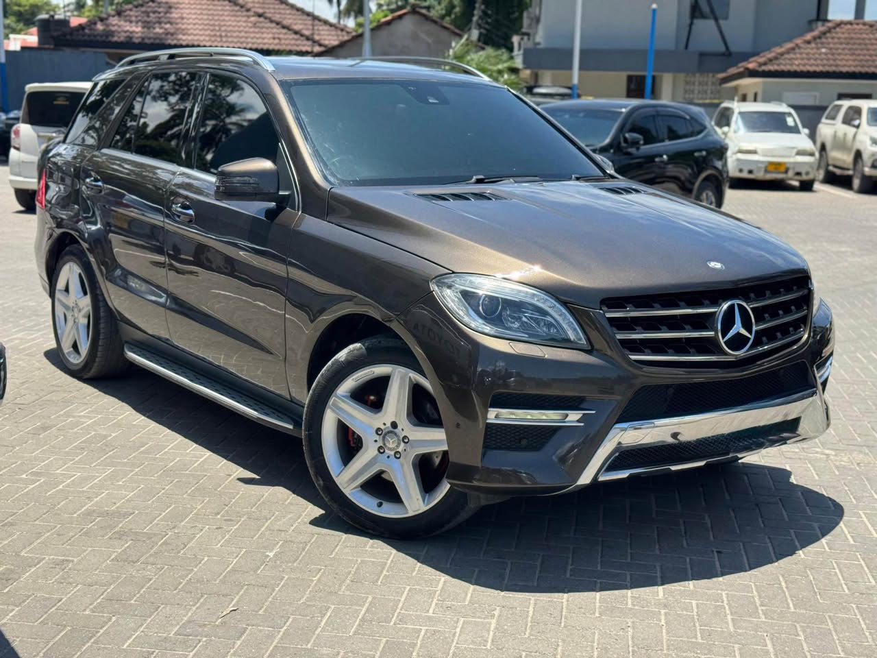 A picture of W2014 MERCEDES BENZ GLE250d 46M 0628055434