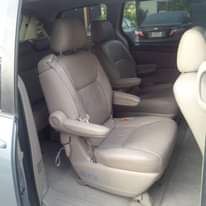 A picture of Toyota sienna 2005model neat and clean