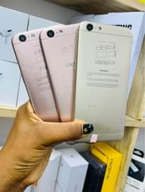A picture of Oppo F1s