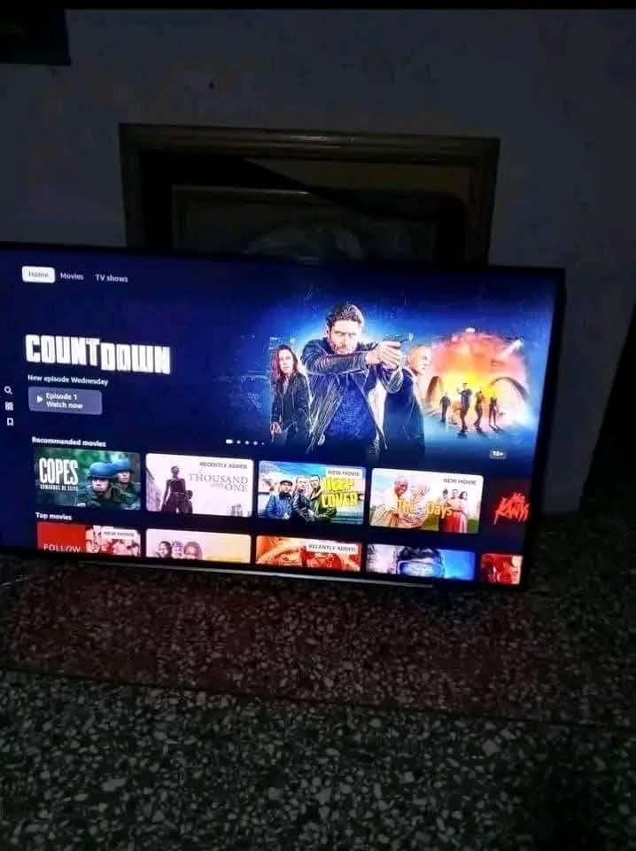 A picture of 50 inches LG SMART TV open relocation sales 300k in