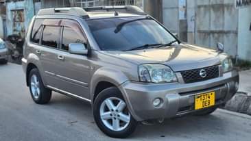 A picture of NISSAN X TRAIL BEI MILLION 11