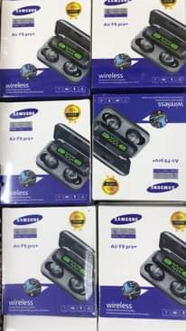 A picture of Phone accessories