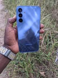A picture of Samsung Galaxy a15 mpyaaaa mno gb128 ram4 net4g 0686820249