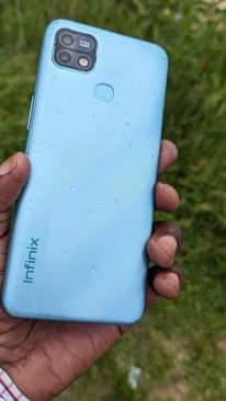 A picture of INFINIX HOT 10i