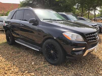 A picture of 2013 Ml350 Benz