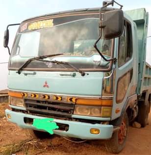 mitsubishi fuso fighter