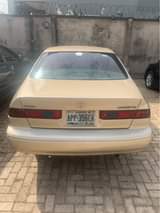 A picture of Excellent Toyota Camry Pencil
