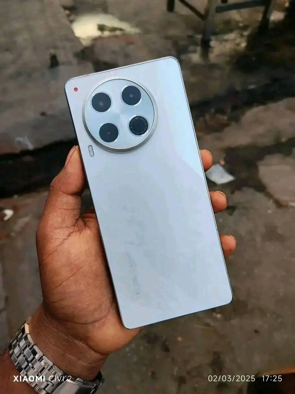 A picture of Tecno camon 30