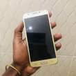 A picture of Samsung j7 prime