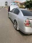 A picture of Nissan Altima 2004