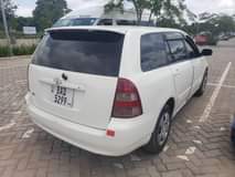 toyota fielder