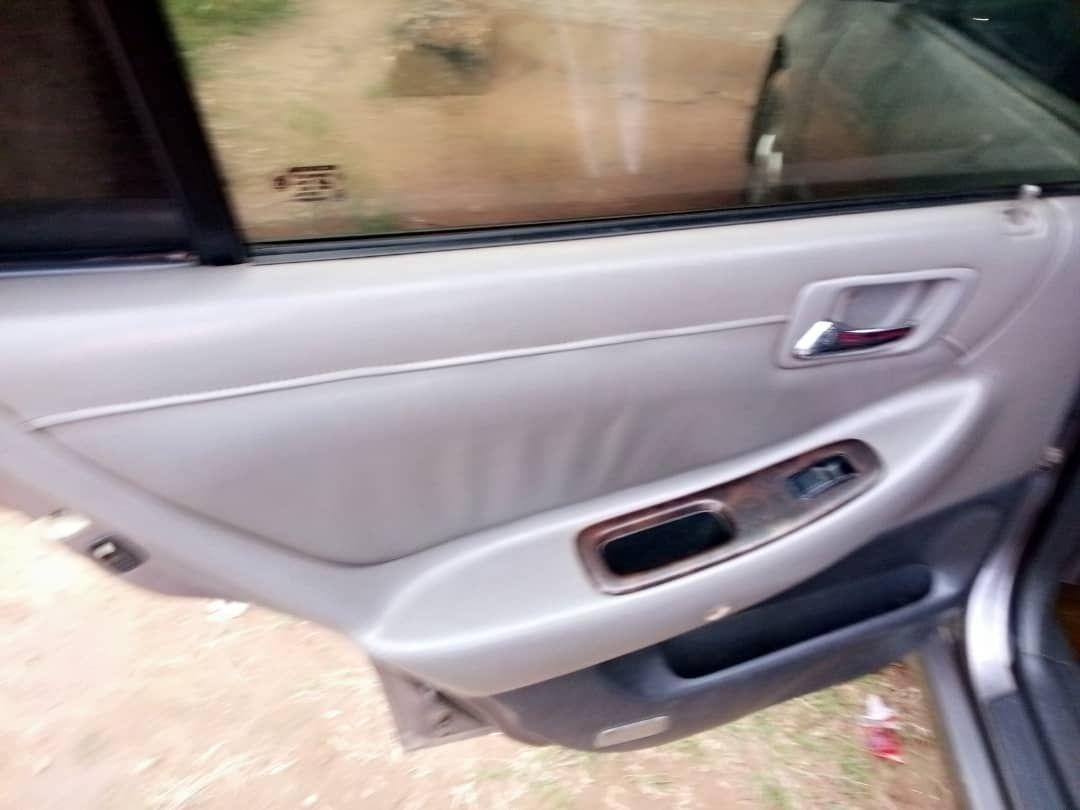 A picture of Honda Accord 01