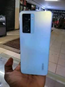 A picture of Oppo A77