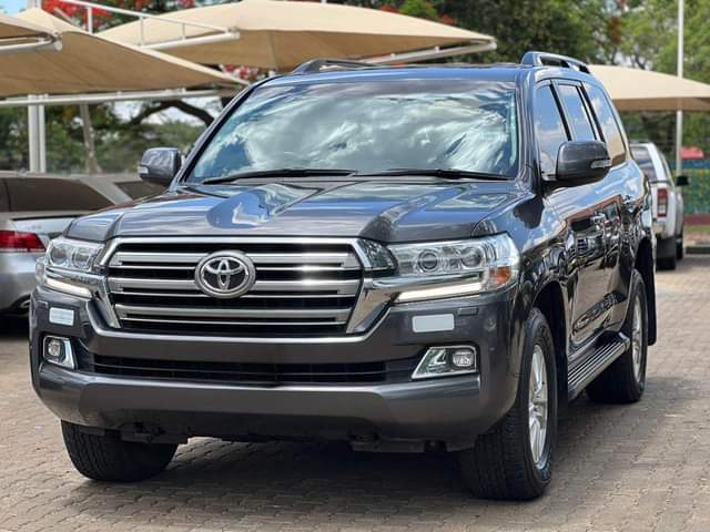 toyota land cruiser