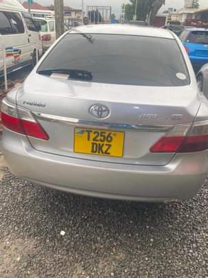 A picture of Toyota Premio