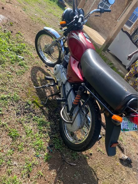 A picture of Bajaj Boxer 5month Used Available For Sell