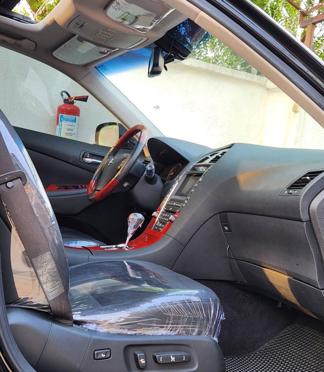 A picture of LEXUS ES350 Extremely Clean Foreign used Year 2009 Accident f