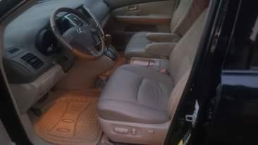 A picture of RX350