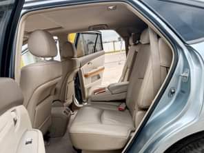 A picture of For sale Slightly used... 2006 Lexus RX 350... Full option