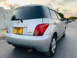 A picture of Toyota IST inauzw