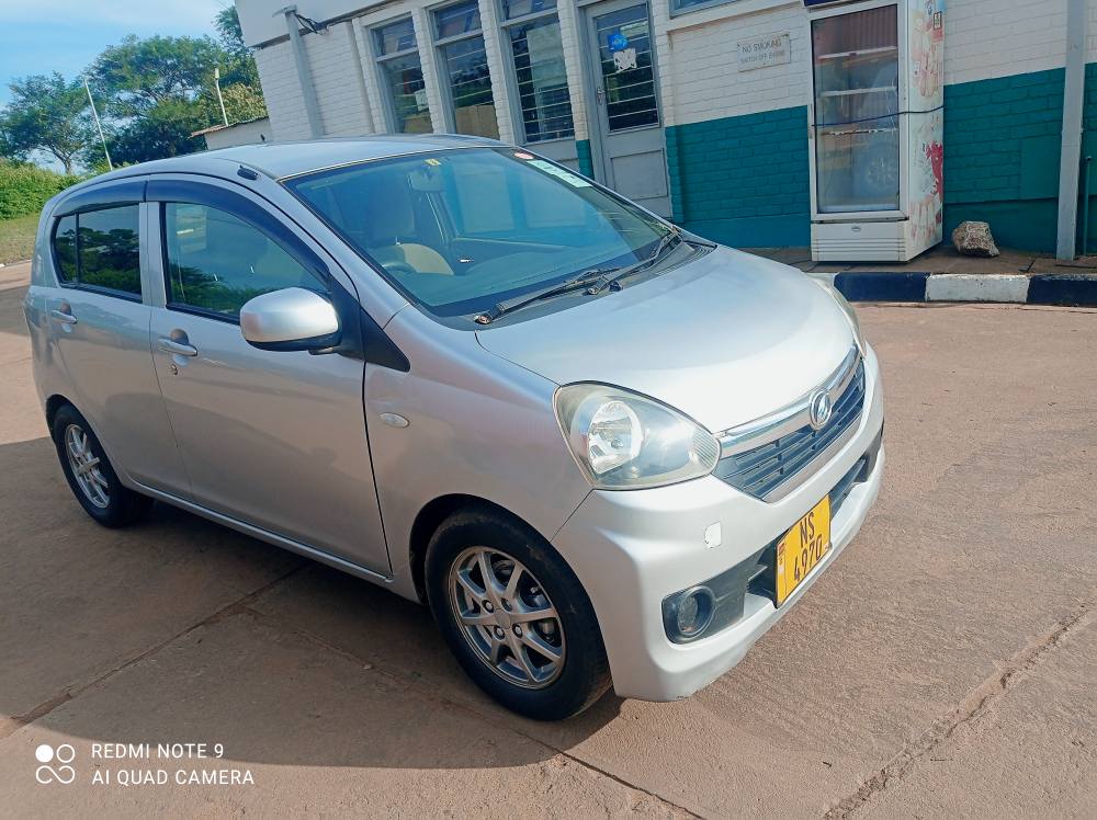 daihatsu mira