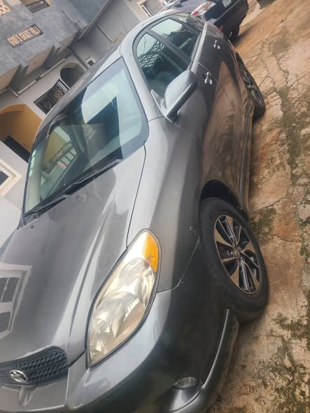 A picture of Toyota matrix 2005 model Owner compound Engine Gear Air Condition