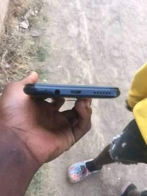A picture of Infinix smart 6 iko Safi internal 32gb ram 3 nicheck