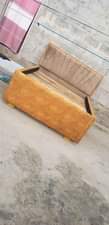 A picture of kitanda cha sofa na sofa