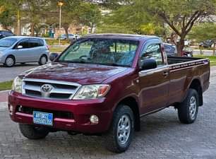 A picture of Inauzwaa Toyota Hilux Tsh 48M For sale Toyota Hilux U