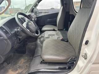 A picture of Hummer 2