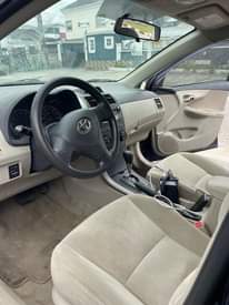 A picture of Quick sweet deal 2013 corolla le First body First user