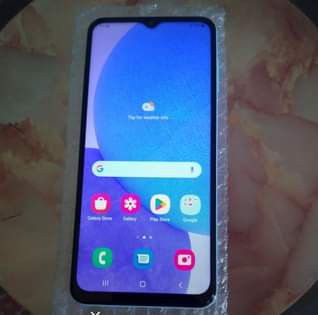 A picture of I am Selling Samsung A23 it s clean as new