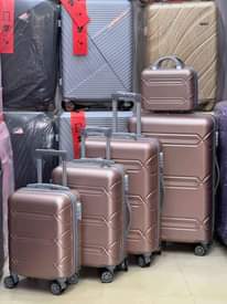 A picture of Boxes 08104953188