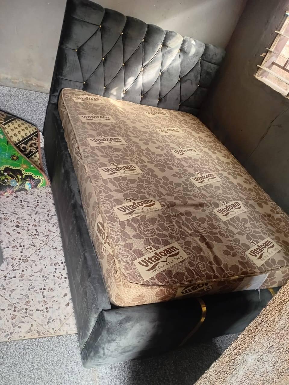 A picture of Bedframe padding