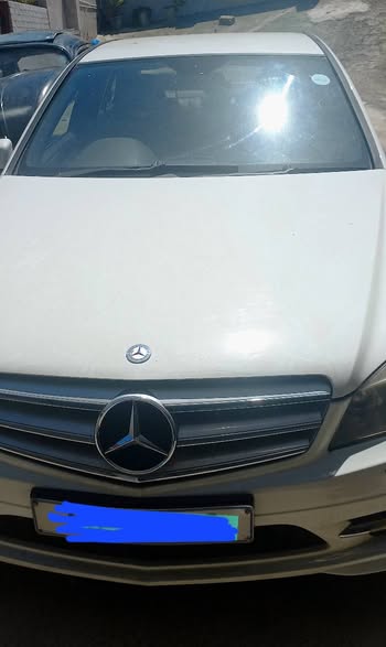 mercedes benz c180