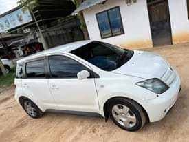 A picture of Toyota IST