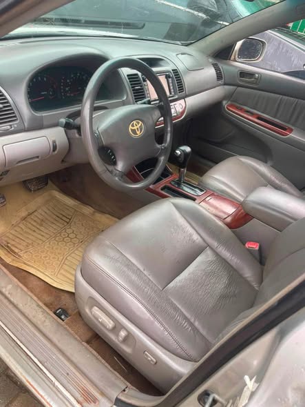 A picture of Awoof deal Toyota Camry sports 2004