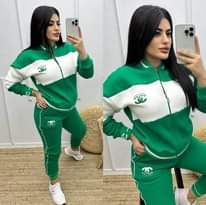 A picture of 2 Pcs Whastapp no 0626769536